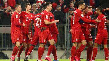 Manita al Schalke de un Bayern que ya le pisa los talones al Leipzig