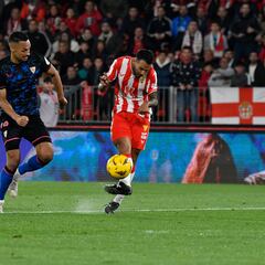 Jonathan Viera: “Espero una buena acogida por todo lo que le di a Las Palmas”