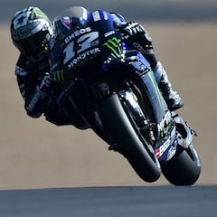 Maverick domina delante de Márquez y reacción de Lorenzo