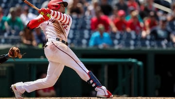 WASHINGTON, DC - JULY 13: Juan Soto #22 of the Washington Nationals hits a three run home run against the Seattle Mariners during the ninth inning of game one of a doubleheader at Nationals Park on July 13, 2022 in Washington, DC.  (Photo by Scott Taetsch/Getty Images)