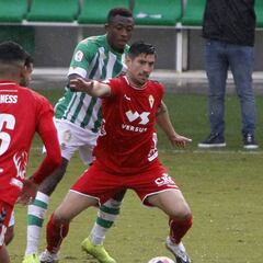 El Murcia regaló más