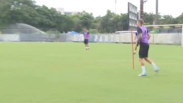 Kroos se recupera del tobillo y entrena con sus compañeros