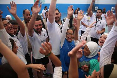 Xavi entrenará a ni?os y refugiados en Jordania