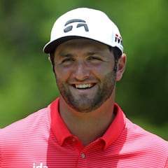 Rahm redondea un domingo de órdago para el golf español