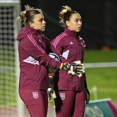 Spain spoiled for choice between the sticks