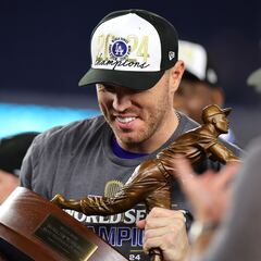 How much money does Freddie Freeman the 2024 MLB World Series MVP get?