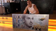 Ibrahimovic, imagen de un billete: &quot;Tienen a Benjamin Franklin y a m&iacute;&quot;