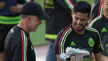 Carlos Vela: A Osorio puede pasarle factura intentar innovar