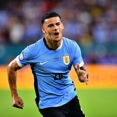 Maxi Araujo, primer jugador de la Liga MX en anotar para Uruguay después de 17 años