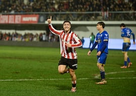 Jauregizar saca al Athletic del barro