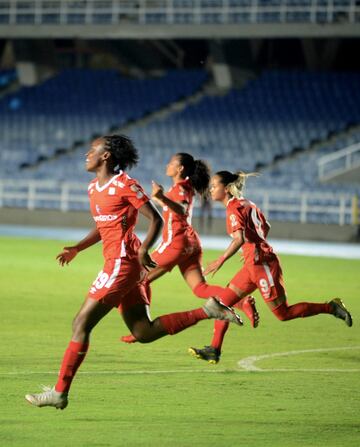 Con goles de Catalina Usme y Carolina Pineda, América venció 2-0 al Medellín en el juego de ida de la final de la Liga Águila Femenina 2019, que se definirá el 30 de septiembre en el Atanasio Girardot.