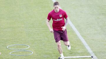 Torres, durante el entrenamiento de ayer.