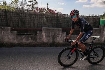 Egan Bernal, Richard Carapaz, Andrey Amador, Jonathan Castroviejo, Michal Kwiatkowski, Luke Rowe, Pavel Sivakov y Dylan van Baarle entrenan para el Tour de Francia 2020.