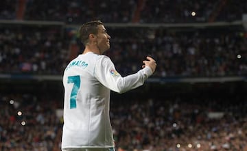 Cristiano Ronaldo elebrates after scoring his team's winner.