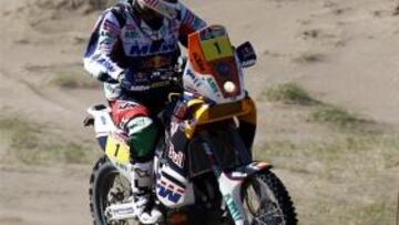 Marc Coma gana segunda etapa de motos y ya es líder