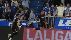 Los chilenos sonríen en Sevilla: Alexis vive un día soñado y Suazo brilla como titular