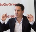 Neville: "El United está pagando su mala gestión con De Gea"
