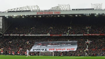 Mata dedicates United win to Munich victims