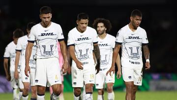 Jugadores de Pumas durante el partido contra Juárez.