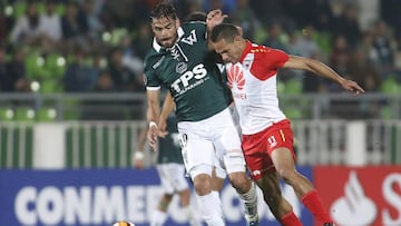 Anderson plata en acci&oacute;n en el juego entre Santiago Wanderers y Santa Fe por la tercera fase de Copa Libertadores
 
 
 
 