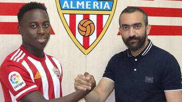 El Almería oficializa la llegada de Appiah e inscribe a Peybernes