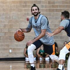 Ricky sigue sin ver aro y paliza a unos Bulls de un Mirotic titular