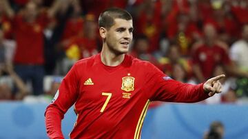 Football Soccer - Spain v Turkey - EURO 2016 - Group D - Stade de Nice, Nice, France - 17/6/16
 Spain&#039;s Alvaro Morata celebrates after scoring their third goal
 REUTERS/Yves Herman
 Livepic
 PUBLICADA 20/06/16 NA MA54 1COL