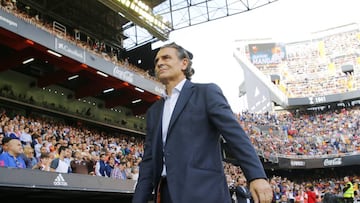 El entrenador italiano, Cesare Prandelli, rechaz&oacute; negociar con el Leicester.