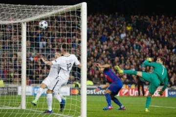 Photo Gallery: The best images from Barcelona vs PSG