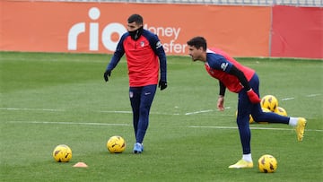 09/12/23 ENTRENAMIENTO ATLETICO DE MADRID
CORREA Y GIMENEZ





