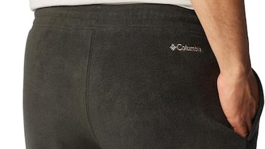 Tenemos el pantalón con forro polar definitivo para olvidar el frío