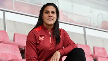 Cristina Martín-Prieto, delantera del Sevilla, en la previa del gran derbi.