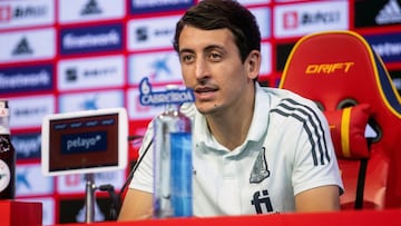 MADRID, 04/07/2021.- El futbolista de la selecci&oacute;n espa&ntilde;ola Mikel Oyarzabal da una rueda de prensa en la Ciudad del F&uacute;tbol de Las Rozas, este domingo. EFE/Rodrigo Jim&eacute;nez