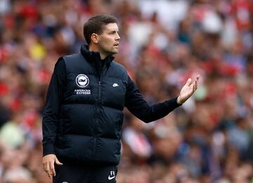 Pese al constante dominio que ejercía el Arsenal, el estratega del Brighton solicitó calma a sus jugadores y manejo de partido.
Action Images via Reuters/Peter Cziborra