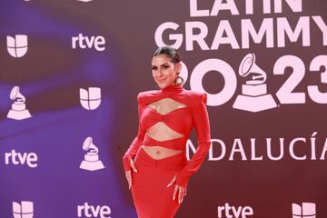 La influencer Jessica Rodríguez posa durante el photocall previo a la gala de entrega de los Latin Grammy 2023.