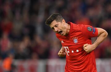 Robert Lewandowski - Bayern Munich - 48 goles en 41 partidos 