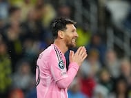 Lionel Messi está a solo un tanto de alcanzar los 900 goles oficiales en su carrera profesional. El capitán argentino podría lograr la histórica cifra en su próximo partido con Inter Miami y seguir ampliando su legado en el fútbol. Chris Carter/Getty Images/AFP (Photo by Chris Carter / GETTY IMAGES NORTH AMERICA / Getty Images via AFP)