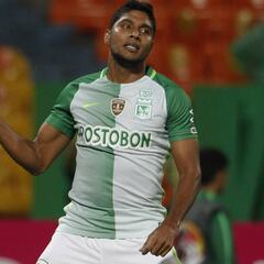 Ruiz, suspendido 2 semanas y multa de 44 millones por gol con la mano