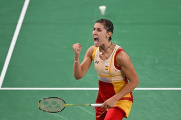 Magnífico triunfo de Carolina Marín, cuarta raqueta mundial, ante la estadounidense Zhang para meterse en cuartos de final. 