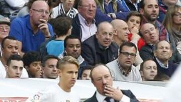 Benítez, junto a Marcos Llorente.