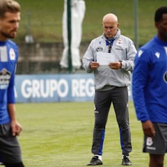Luis César pone en marcha su primera revolución