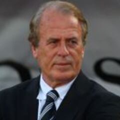 Mustafa Denizli es el nuevo técnico del Galatasaray