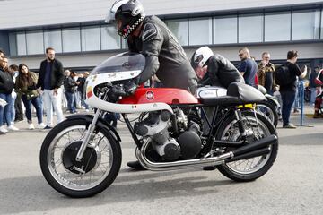 Tercera edición de la reunión y exhibición de automóviles clásicos en el circuito del Jarama