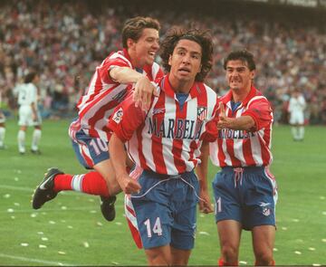 Jugó con el Atlético de Madrid de 1997 al 2003.