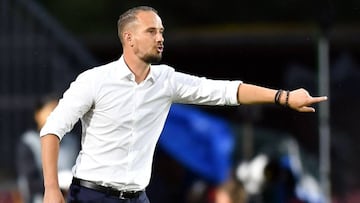 (FILES) This file photo taken on July 23, 2017 shows England&#039;s head-coach Mark Sampson gesturing during the UEFA Womenx92s Euro 2017 football tournament match between England and Spain at Rat Verlegh Stadion in Breda city. 
 Mark Sampson is set to st