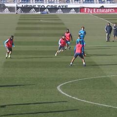 Vinicius, baja en el entreno por gripe a dos días de visitar al Betis