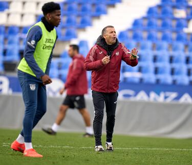 Oca: “En el Leganés, cero excesos porque hemos perdido el derecho a tenerlos”