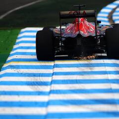 Sainz: tres puestos por una queja de Felipe Massa