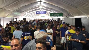 Problemas en las elecciones de Boca: fallos de sistema, falta de sobres, micros rotos...