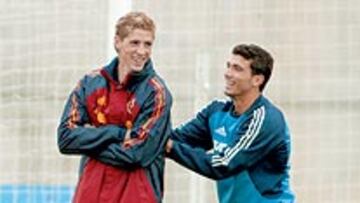 <B>GRANDES AMIGOS</B>. Torres y Reyes ya han llegado a la Selección, tras crecer juntos en las inferiores.
